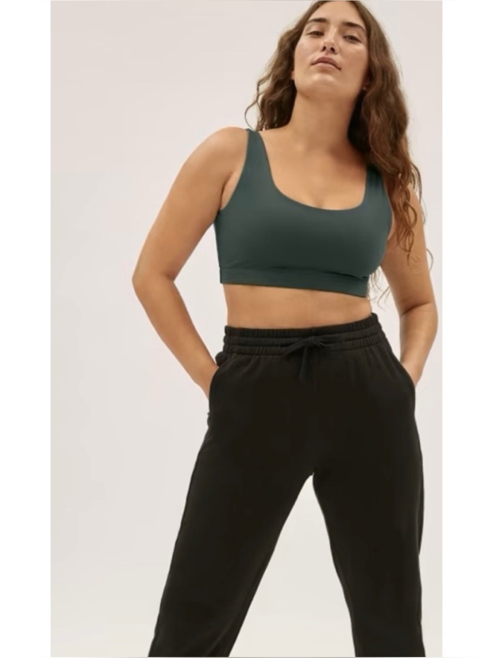 Everlane The Perform Sports Bra Pine Green